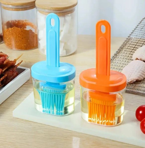 oil%20bottle%20with%20silicone%20head%20brush/%20baking%20tool%20-%20Image%204