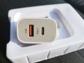 INTERLINK fast turbo adapter USB+type C pd fast charger adapter iPhone Android specialiy for iPhone. 2.8A. 