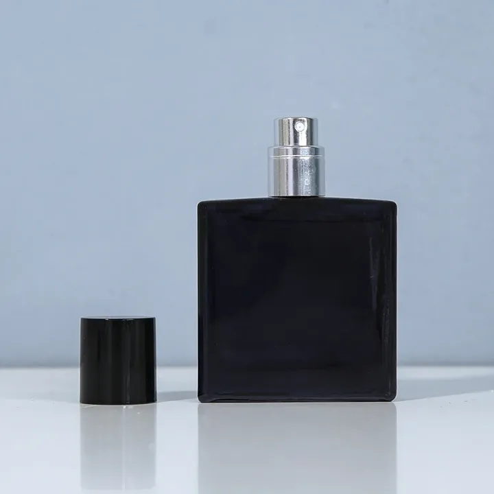 30/50/100Mlossy%20Black%20Perfume%20Bottle%20Glass%20Empty%20Bottle%20High-grade%20Portable%20Spray%20Cosmetic%20Bottle%20Fine%20Mist%20-%20Image%203