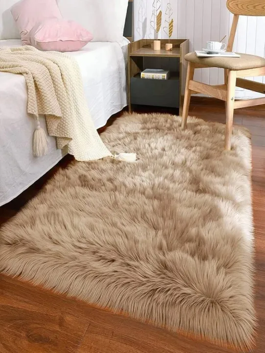 Fur%20Rug%20Carpet%20Floor%20Mat%20Home%20decorative%20Soft%20Fluffy%20Runner%20Bedside%20Carpet%20Tea%20Table%20Bed%20Runner%20Fur%20-%20Image%205