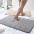 Super absorbent, super anti slip striped coral velvet bathroom floor mat, bathroom mat, door mat. 