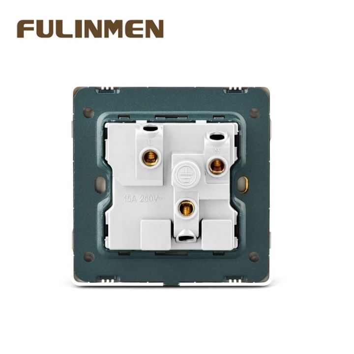 -13A%20Universal%20wall%20socket%20outlet%20%20-%20Image%207