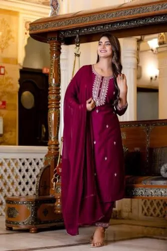 Womens%20Cotton%20Blend%20Kurta%20With%20Pant%20Two%20Piece%20Embroidered%20Ethnic%20Suit%20Casual%20Traditional%20Wear%20-%20Image%202