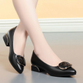 Zapatos De Mujer Women Light Weight Black Leather Slip on Square Heel Office Shoes Lady Casual Hotel Work Beige Heel Shoes B26.