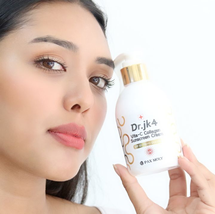 Dr%20jk4%20Vitamin%20C%20Collagen%20Sunscreen%20SPF%2050+/+++%20UVA/UVB%20200ml%20-%20Image%205