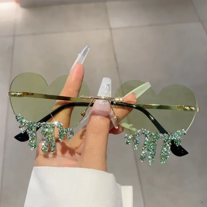 KAMMPT%201/2%20Pairs%20Heart%20Shaped%20Sunglasses%20with%20Rhinestones%20Women%20Fashion%20Rimless%20Rave%20Shades%20Trendy%20Original%20Design%20Sun%20Glasses%20-%20Image%203