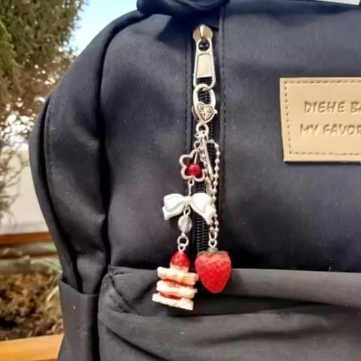 Cute%20Strawberry%20Cake%20Keychain%20For%20Women%20Creative%20Bow%20Heart%20Mobile%20Phone%20Lanyard%20Key%20Ring%20Bag%20Decoration%20Pendant%20Jewelry%20%20-%20Image%204