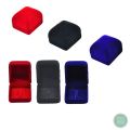 High quality velvet ring/clasp box with long service life 4.8x5.3x4.2 cm add value. 