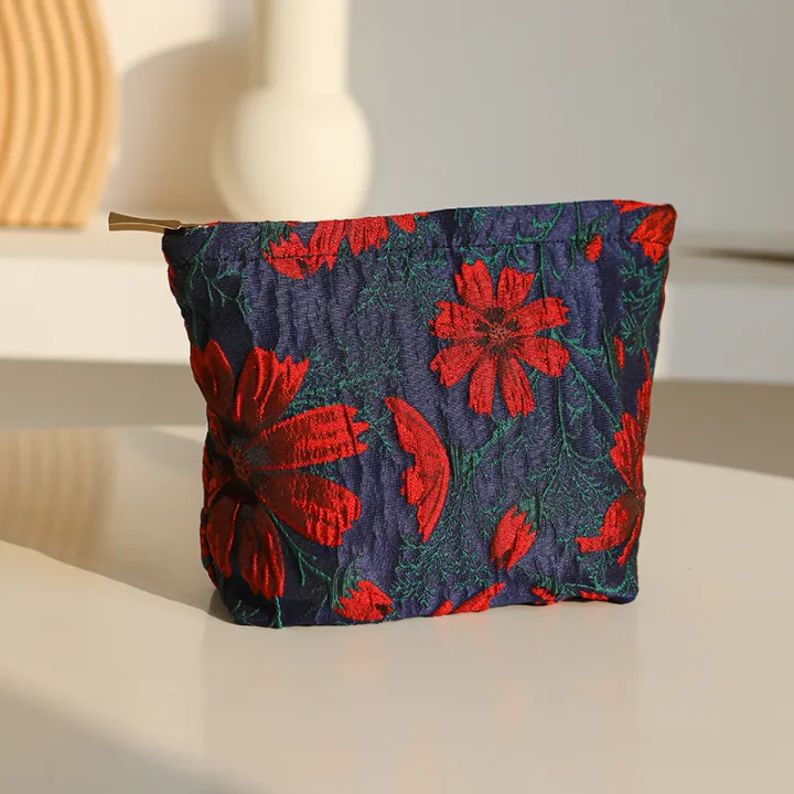New%20Mini%20Female%20Cosmetic%20Bag%20Portable%20Red%20Soft%20Small%20Sanitary%20Napkin%20Storage%20Bag%20Commuter%20Coin%20Key%20Bag%20Portable%20Bank%20Card%20Bag%20-%20Image%203