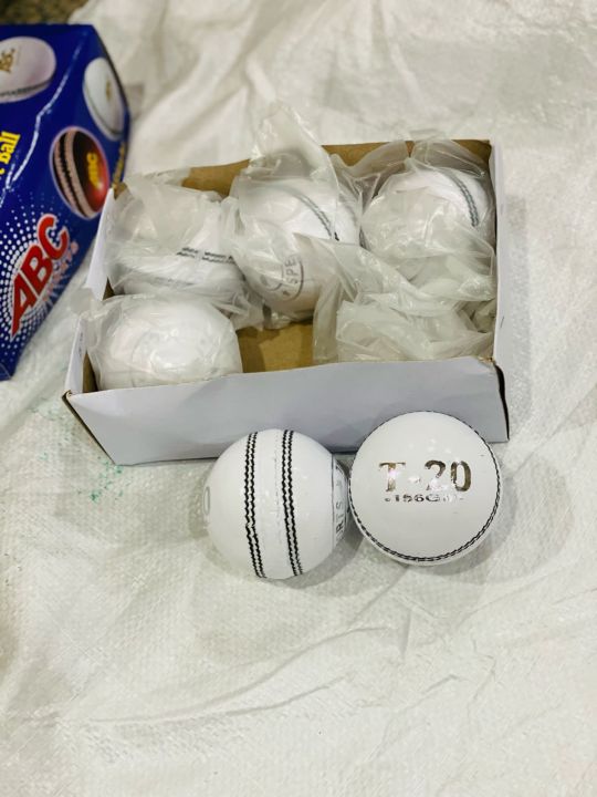 T20%20super%20hard%20ball%20cricket%20hard%20ball%20white%201piece%20only%20-%20Image%206