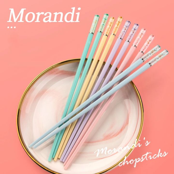 5%20Pair%20Japanese%20Chopsticks%20Non-Slip%20Sushi%20Chop%20Sticks%20Set%20Chinese%20Eco-Friendly%20Reusable%20Amber%20Sakura%20Pattern%20Chopsticks%20Kitchen%20-%20Image%203