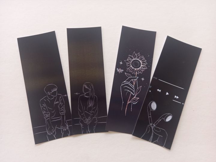Black aesthetic bookmarks - Pack of 4