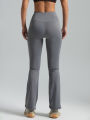 Women's High Waisted Bootcut Yoga Pants - Flared Leggings for Workout and Casual Wear - Comfortable and Stylish Activewear.