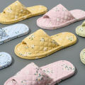 Indoor Slippers Soft Cotton Floral Floor Shoes Fashion Flower Slippers Antislip Home Slippers Bedroom Shoes.
