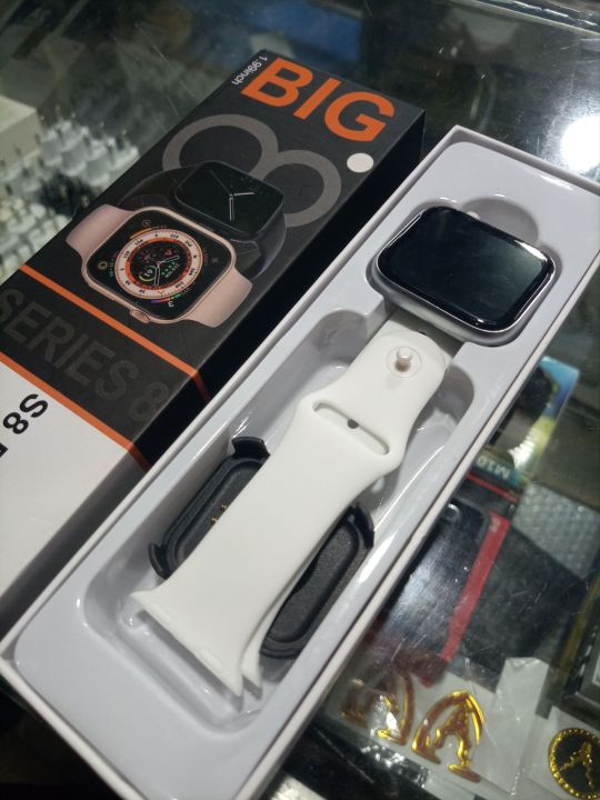 S8%20Pro%20Max%20smart%20watch%20with%20big%20display%20-%20Image%202