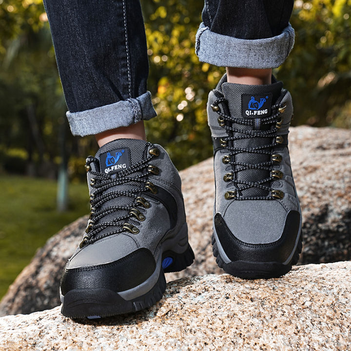 New%20Men's%20and%20Women's%20Mountaineering%20Shoes,%20High%20Top%20Couple%20Mountaineering%20Sports%20Shoes,%20Outdoor%20Hiking%20Shoes,%20Motorcycle%20Boots,%20-%20Image%206