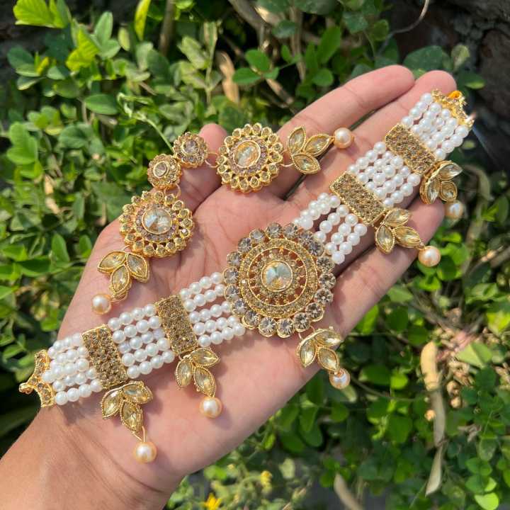 Double%20layer%20pearl%20chain%20choker%20set%20for%20women%20-%20Image%202