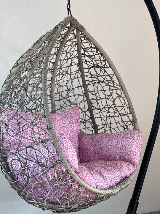 Oval%20Egg%20Hanging/%20Patio%20Swing%20Chair%20-%20Image%203