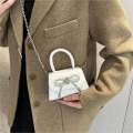 Mini trending bow bag. 