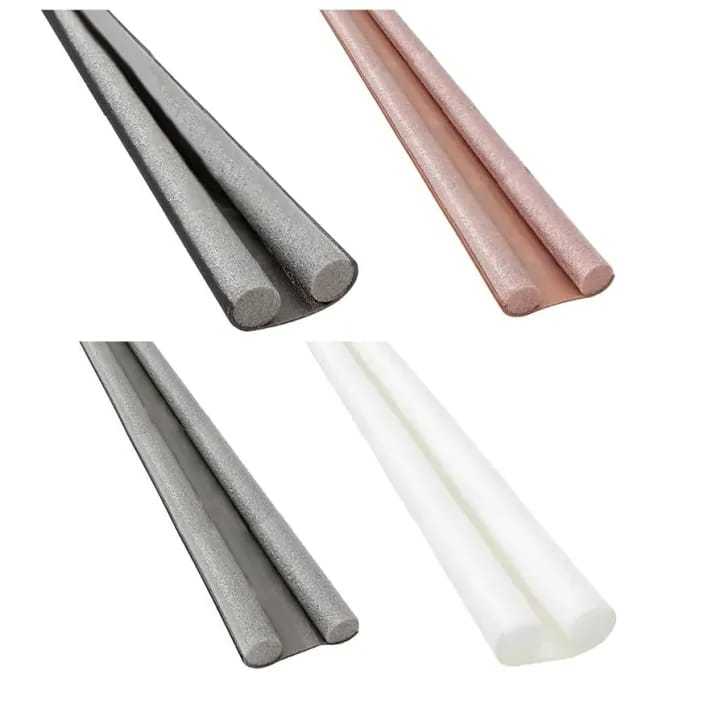 Door%20Gap%20Bottom%20Sealing%20Strip%20for%20Noise,%20Dust,%20and%20Insect%20Protection%20%E2%80%93%20Weatherproof%20Draft%20Stopper%20for%20Home%20&%20Office%20-%20Image%202