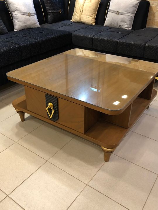 Centre tables