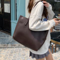 Vintage women's tote bag, new Korean version, large capacity, simple commuting bag,fashionable and versatile,single shoulder bag. 