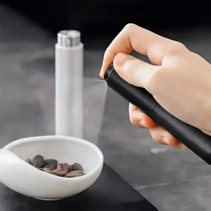 1pc%2010ml%20Rotary%20Handheld%20%20Anti-Static%20Coffee%20Bean%20Spray%20Bottle%20for%20Precision%20Grinding,%20Ideal%20for%20Coffee%20Lovers%20-%20Image%206