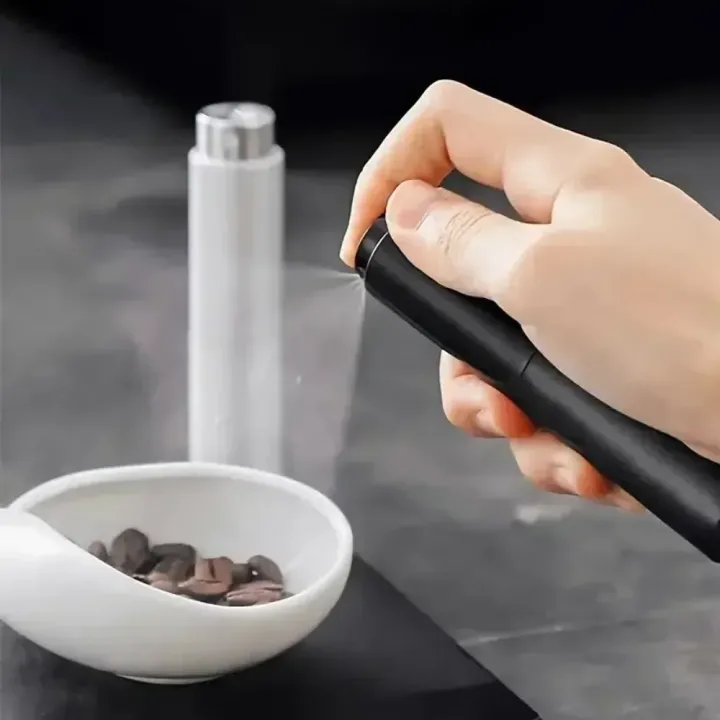 1pc%2010ml%20Rotary%20Handheld%20%20Anti-Static%20Coffee%20Bean%20Spray%20Bottle%20for%20Precision%20Grinding,%20Ideal%20for%20Coffee%20Lovers%20-%20Image%206