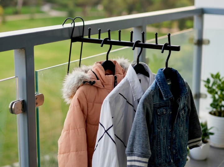 Balcony%20clothes%20drying%20matal%20hangar%20havy%20duty%20hangar%20clothes,malty%20purpose%20hangar%20,space%20saving%20clothes%20drying%20stand%20laundry%20hangar%20-%20Image%204