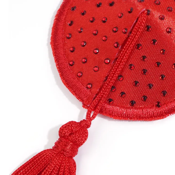 %20Women%201pair%20Love%20Heart%20Nipple%20Cover%20Reusable%20Rhinestone%20Breast%20Wear%20Tassel%20Silicone%20Nipple%20Pasties%20Bra%20Pads%20Chest%20Stickers%20-%20Image%205