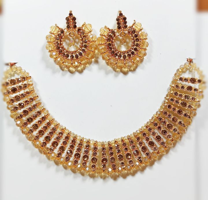 Tea%20pink%20colour%20artificial%20jewellery%20set%20of%20round%20crystal%20earrings%20and%20chowker%20neckless%20for%20girls%20and%20woman%20for%20weddngs%20paties%20and%20eid%20festivals%20in%20low%20price%20-%20Image%206