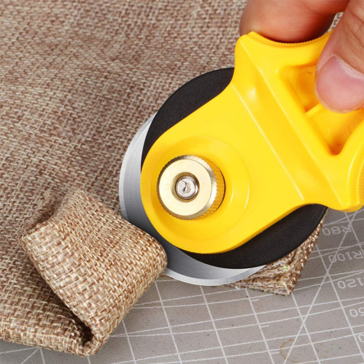 28/45mm%20Rotary%20Fabric%20Cutter%20For%20Fabric%20Card%20Paper%20Sewing%20Quilting%20Roller%20Fabric%20Cut%20Tailor%20Scissors%20Tool%20Dress%20Clothes%20Making%20-%20Image%206