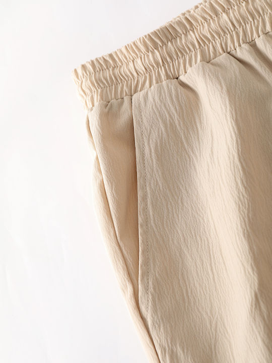 Men's%202%20Piece%20Textured%20Outfits,%20Beige%20Lapel%20Shirt%20&%20Drawstring%20Pants%20Set%20-%20Image%204