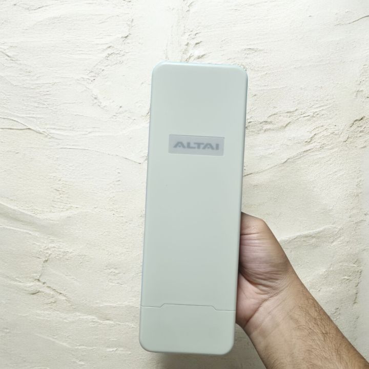 Altai%20C1n%20Super%20WiFi%20CPE/AP%20High%20Power%20Outdoor%20Wireless%20CPE%20%7C%20Long%20Range%20WiFi%20Receiver%20%7C%202.4GHz%20Network%20Bridge%20&%20Access%20Point%20-%20Image%204