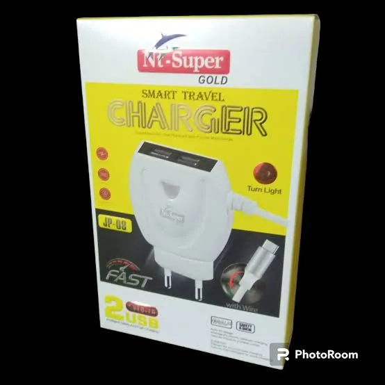 NT%20Super%20Gold%20JP%20-%2020%20Smart%20Travel%20Charger%20With%20Wire%20-%20Image%203