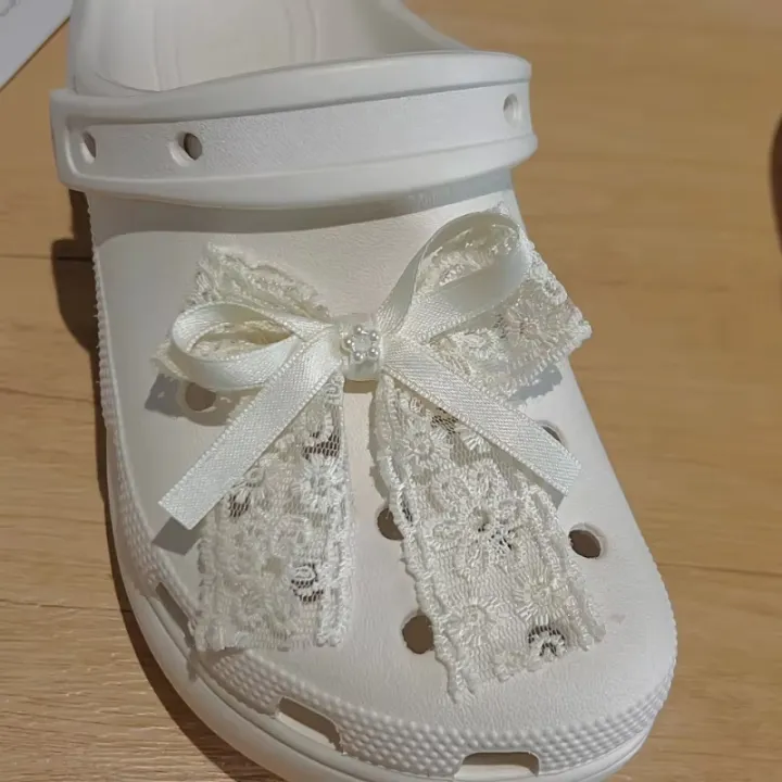 New%202PCS%20Elegant%20Lace%20and%20Artificial%20Bow%20DIY%20Shoe%20Charms%20White%20Lace%20&%20Ribbon%20Bows%20for%20Clogs%20Sandals%20Party%20Gifts%20Favors%20-%20Image%206