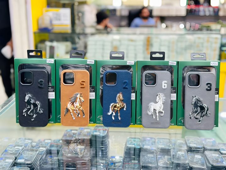 Santa%20Barbara%20Polo%20Cases%20for%20iPhone%20Models%20-%20Image%204