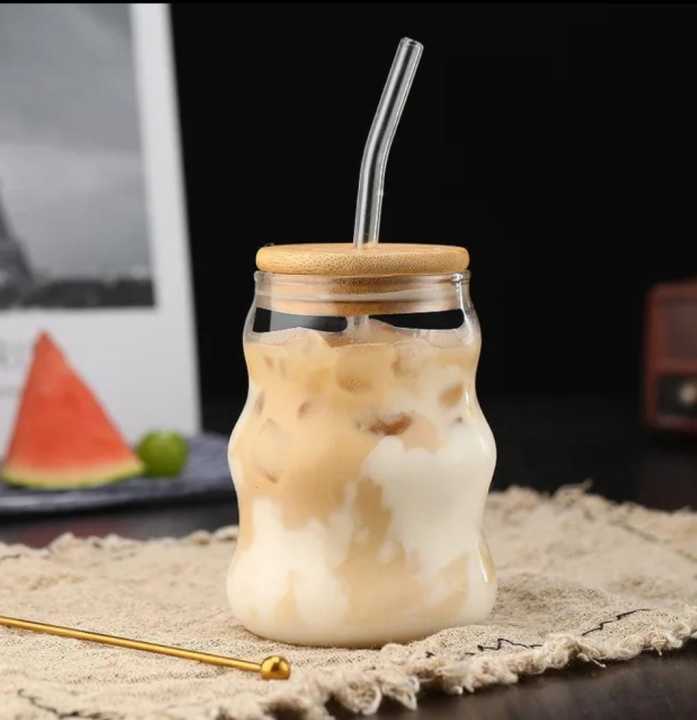 Ribbed & Round Glass Sipper with Glass Straw, Tumbler Can Lid Ribbed Square Glass Mug with Straw, Mason Jars With Cover, Mug for Fruit Juice Milk & Coffee Mug.