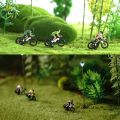 Model Railway HO Scale 1:87 Cyclist Photographer Cycling 15 Different Poses Bicycle Motorcycle.