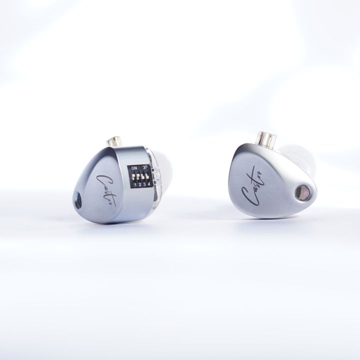 KZ CASTOR DETACHABLE IN EAR MONITOR/EARPHONES (HARMAN EDITION)