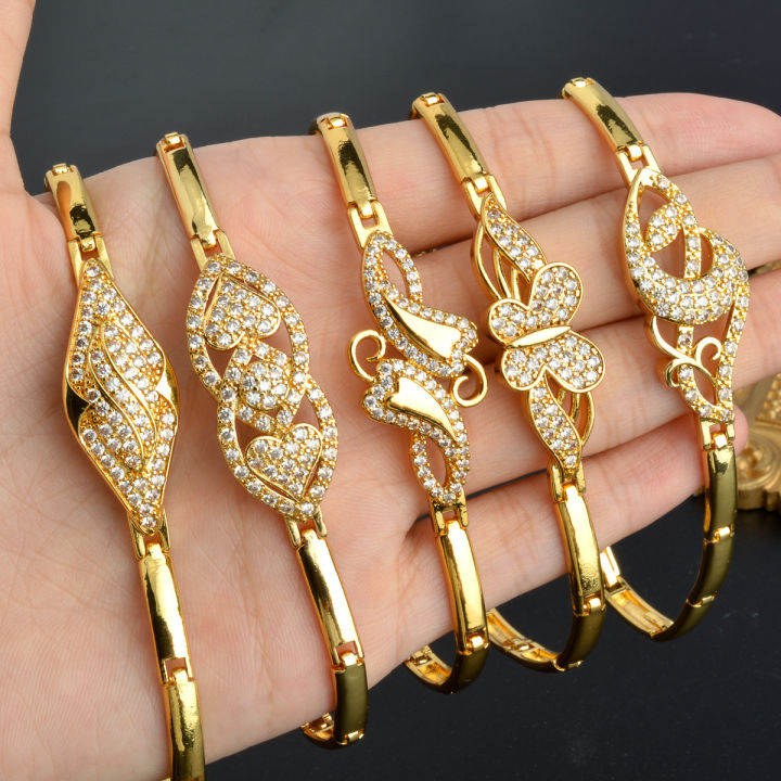 Butterfly%20Love%20Heart%20Bracelets%20for%20Women%20Aesthetic%20Gold%20Color%20Zircon%20Bangle%20Vintage%20Fashion%20Jewelry%20Accessories%20Party%20New%20Gifts%20-%20Image%202