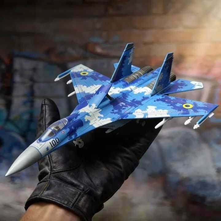 1/72%20Creative%20%20Series%20Sukhoi%20Su-27%20Flanker%20Jet%20Building%20Blocks%20Set%20Multi-Role%20Fighter%20Model%20DIY%20Toys%20For%20Boys%20Xmas%20%20-%20Image%206
