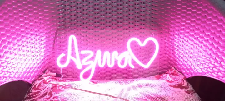 Customised%20Neon%20Names%20-%20Image%204