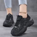 The new plus size cute solid color fashionable versatile women's casual lace up breathable high elasticity sports shoes are ligh. 