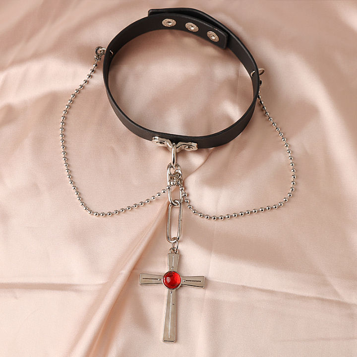 Athemis%20Rosario%20And%20Vampire%20Moka%20Akashiya%20Cosplay%20Necklace%20Cross%20Pendant%20Choker%20Adjustable%20For%20Halloween%20Christmas%20-%20Image%202