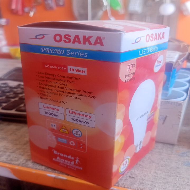 Osaka%20LED%20Bulb%2012W%20-%20Image%203