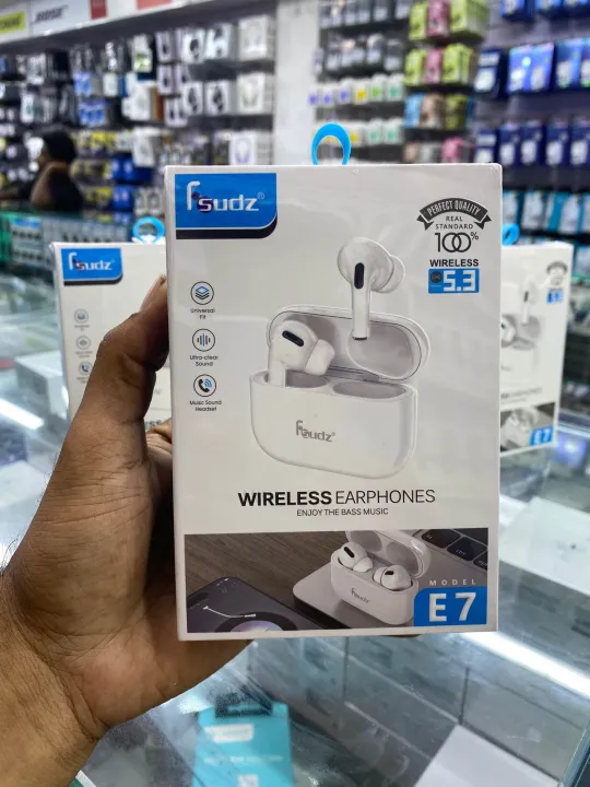 Fsudz%20E7%20Wireless%20Earbuds%20-%20Image%203