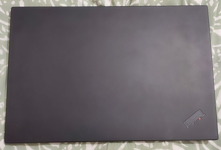 Lenovo%20ThinkPad%20P1%20laptop%20-%20Image%203