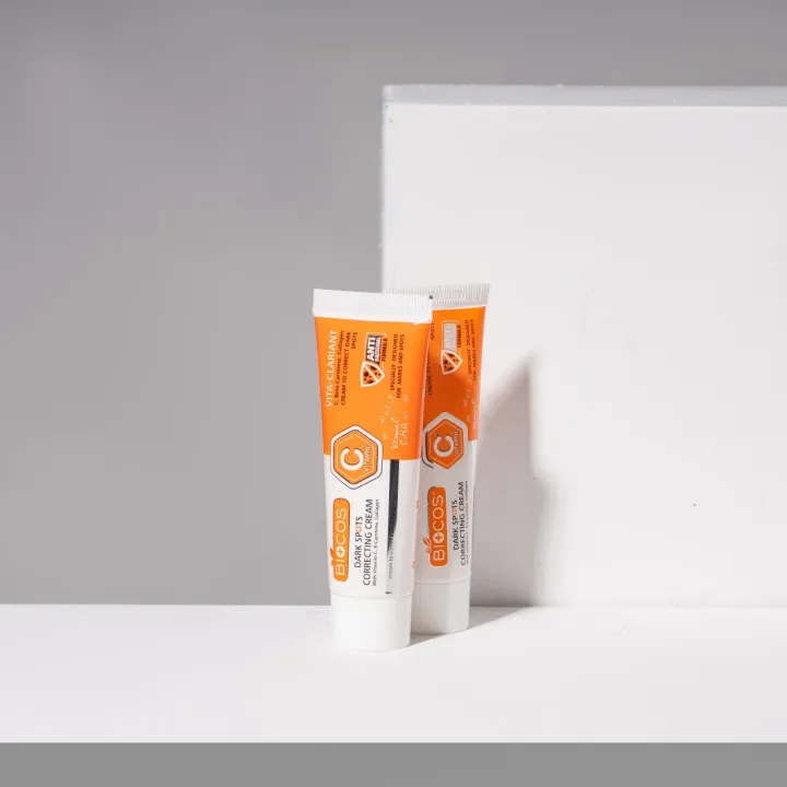 Biocos%20Dark%20Spot%20Correcting%20Cream%20%7C%20Brightening%20&%20Hydrating%20Formula%20with%20Sweet%20Almond%20Oil,%20Glycerin%20&%20Antioxidants%20%7C%20Fades%20Dark%20Spots,%20Pigmentation%20&%20Uneven%20Skin%20Tone%20-%2040gm%20-%20Image%202