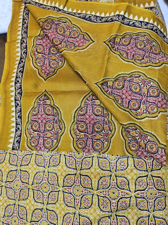 Women%E2%80%99s%203%20Piece%20Suit%20%E2%80%93%20Joupuri%20Premium%20Cotton%20%7C%20Elegant%20Printed%20Design%20%7C%20Summer%20Collection,%5B3pc%5D%20-%20Image%203